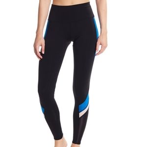 ALO YOGA Large Blue Elevate Leggings